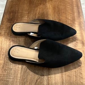 Black flats